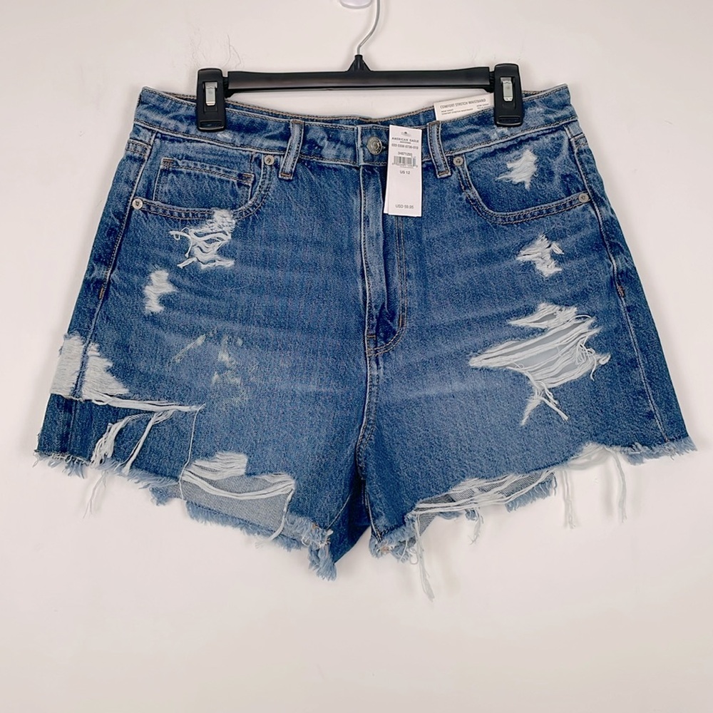 American Eagle Mom Denim/Jean Distressed High Rise Shorts. Size 12. Flawed NWT.